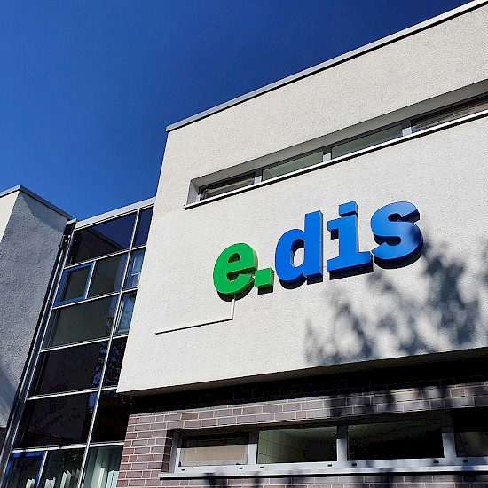 Logo E.DIS · Fassade Regionalzentrum